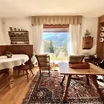 Charming Ground Floor Flat With Mountain Views Cortina dʼAmpezzo