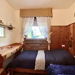Charming Ground Floor Flat With Mountain Views * Cortina dʼAmpezzo