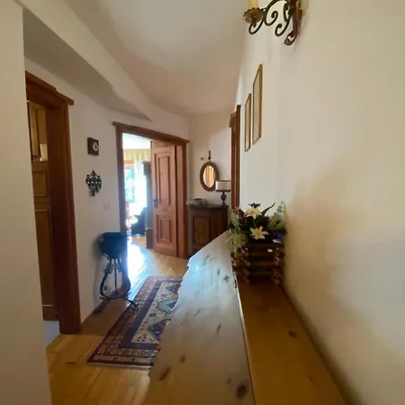 Apartment Charming Ground Floor Flat With Mountain Views