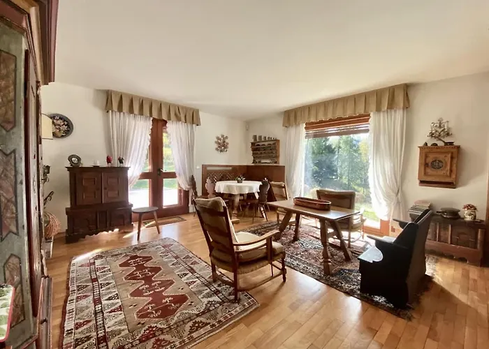 Apartament Charming Ground Floor Flat With Mountain Views