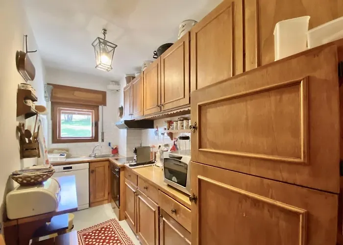 Apartament Charming Ground Floor Flat With Mountain Views *