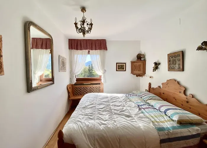 Charming Ground Floor Flat With Mountain Views Cortina dʼAmpezzo