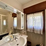 Charming Ground Floor Flat With Mountain Views *