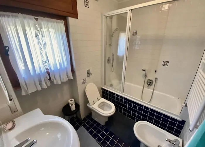 Charming Ground Floor Flat With Mountain Views * Cortina dʼAmpezzo