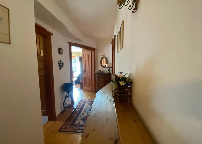 Appartamento Charming Ground Floor Flat With Mountain Views